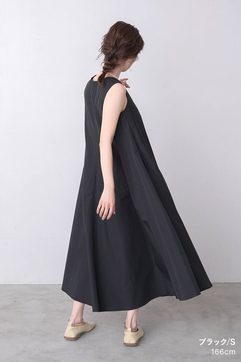 ナインアール,rrrrrrrrr,ウォーターレジャーワンピース