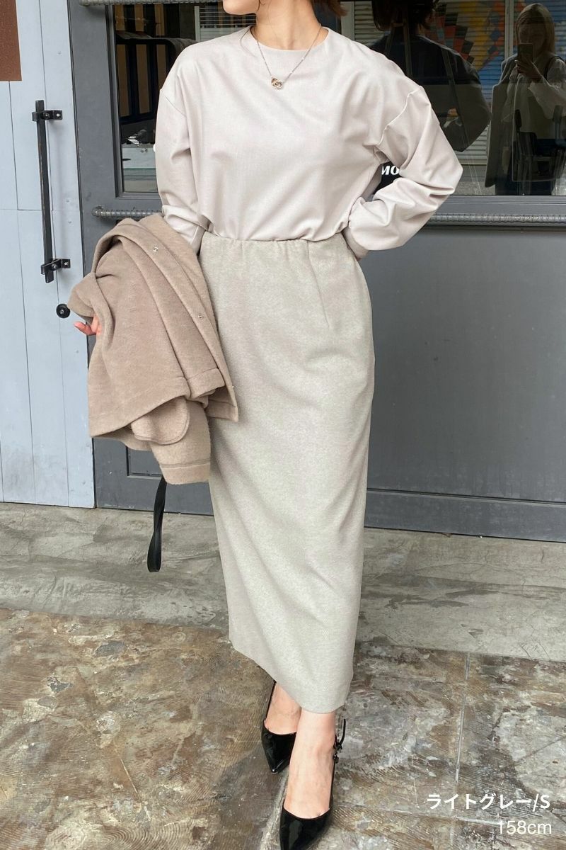 ナインアール,rrrrrrrrr,ヒートブラウス