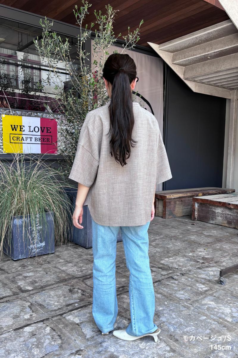 麻のようで麻じゃないリネン見えノーカラーシャツ｜rrrrrrrrr（ナイン